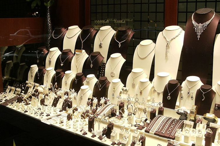 How you can secure your Jewellery Shop?